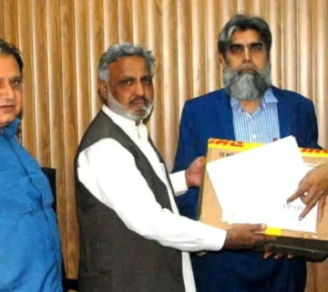 Sugarcane Fuzz Distribution by SRDB to Public 360x320